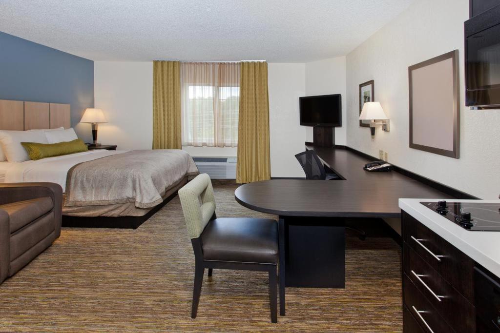 Candlewood Suites Belle Vernon By Ihg Exteriér fotografie